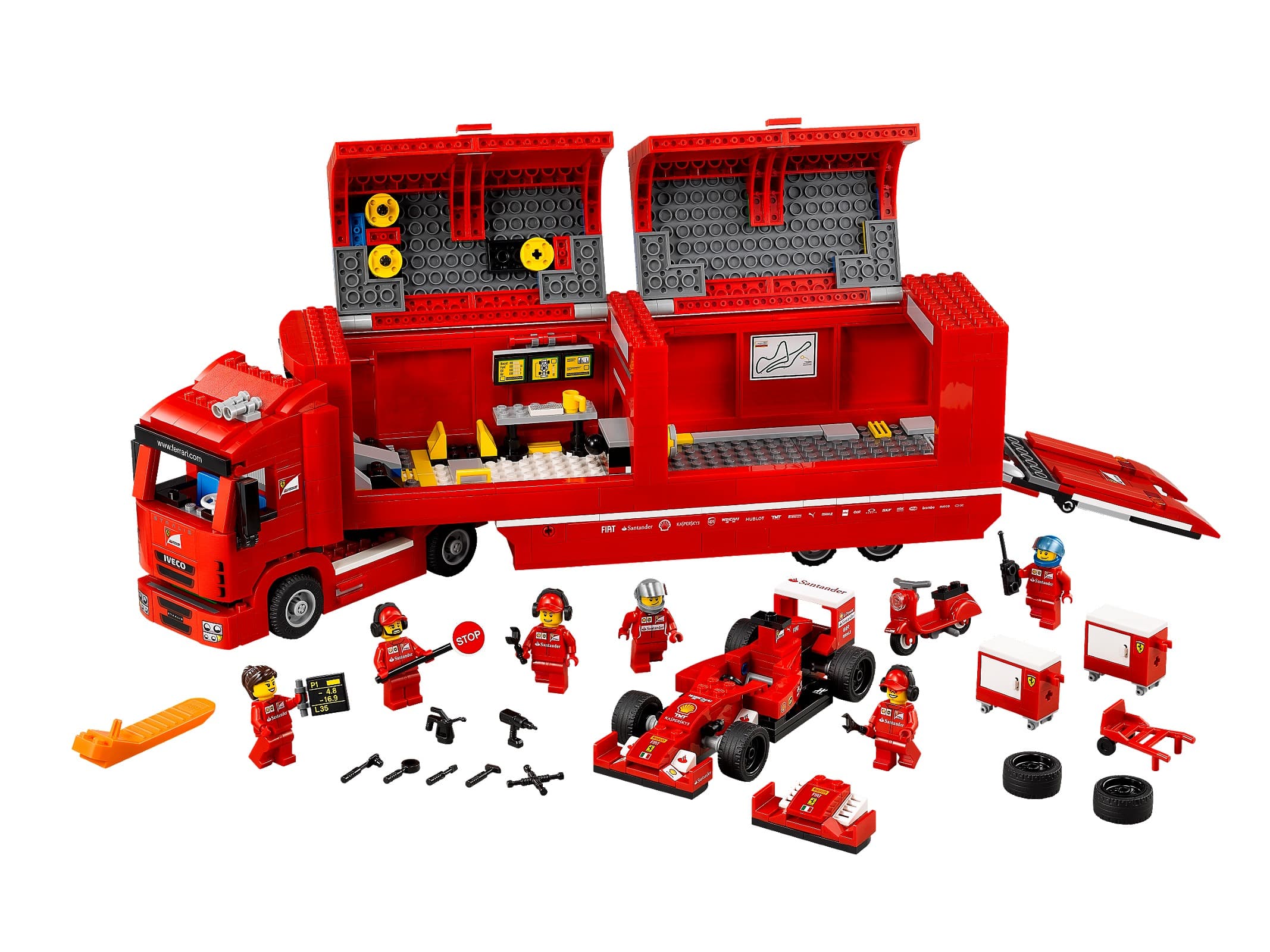 F14 T & Scuderia Ferrari Truck